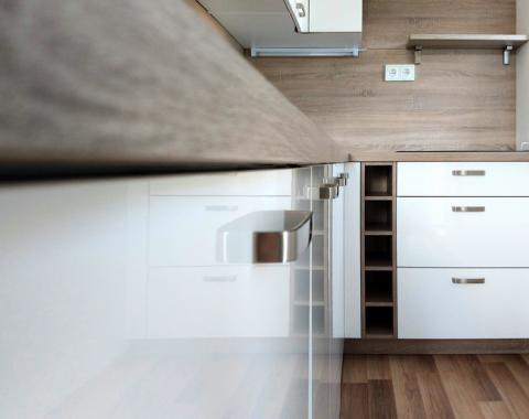 69710449 905774706451594 6337150861436780544 N